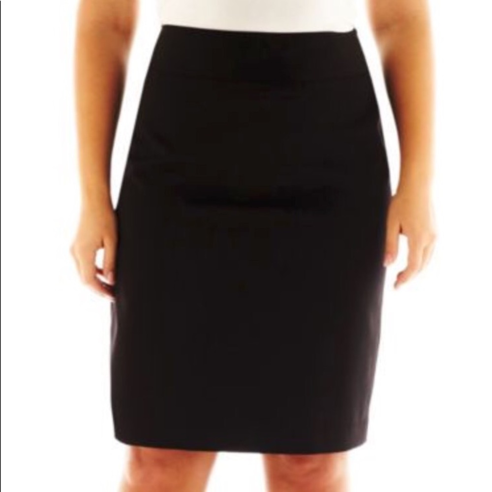 Liz Claiborne Navy Pencil Skirt LCMU3647 100% Silk